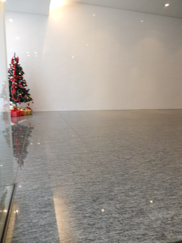 エントランスホールの画像